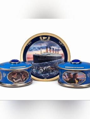 Titanic collectible bundle featuring a decorative plate and two music boxes